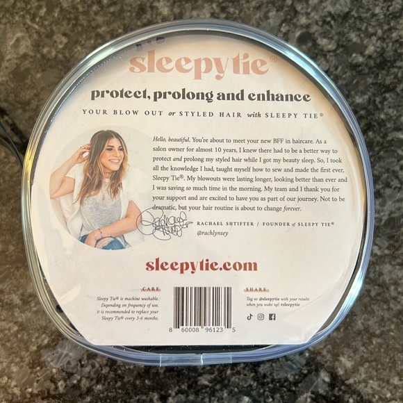 Black Hair Accessory - Picture 2 of 2